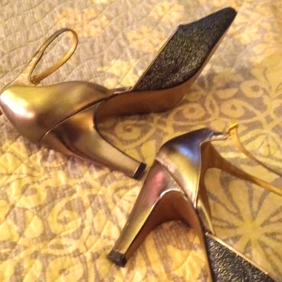 Vintage Proxy Designer Heels - Picture 5 of 6